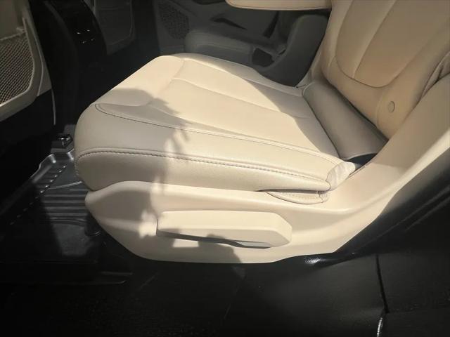 2025 Jeep Grand Cherokee L Limited 4x2