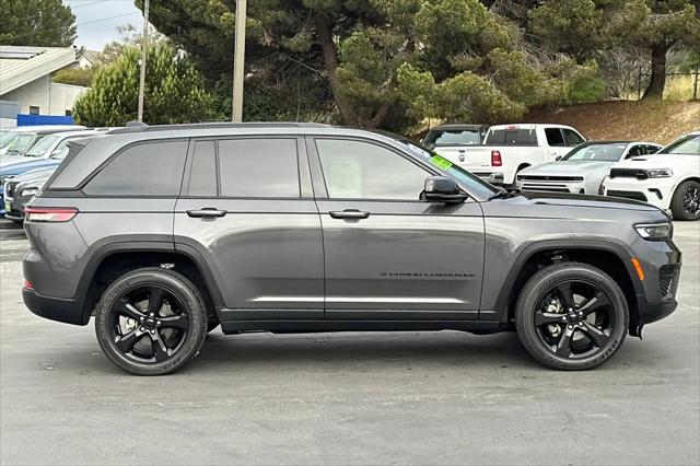 2023 Jeep Grand Cherokee Altitude 4x4