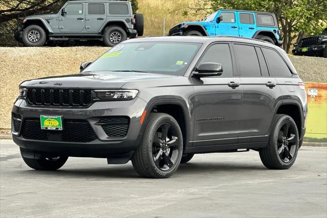 2023 Jeep Grand Cherokee Altitude 4x4