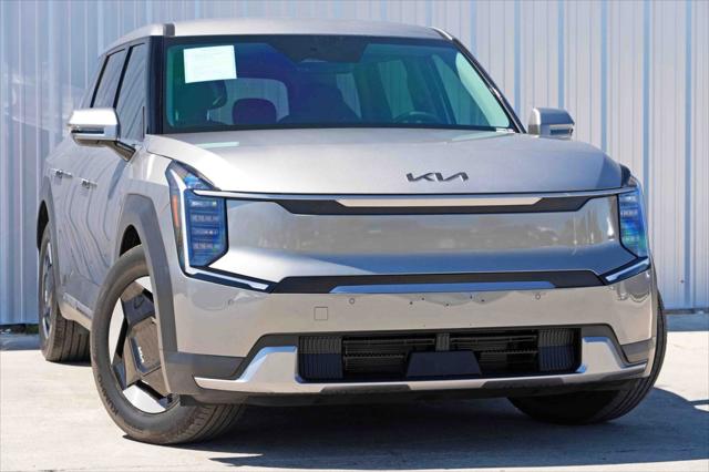 2024 Kia EV9 Light Long Range
