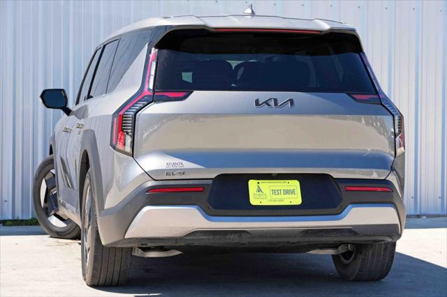 2024 Kia EV9 Light Long Range