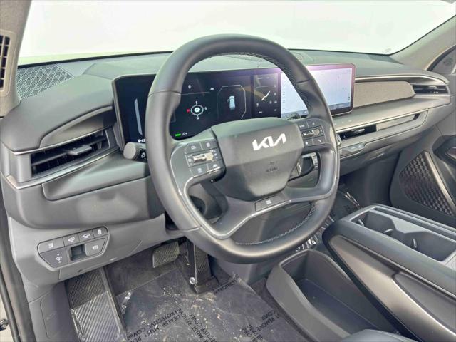 2024 Kia EV9 Light Long Range