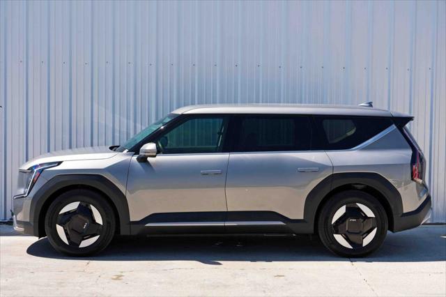 2024 Kia EV9 Light Long Range