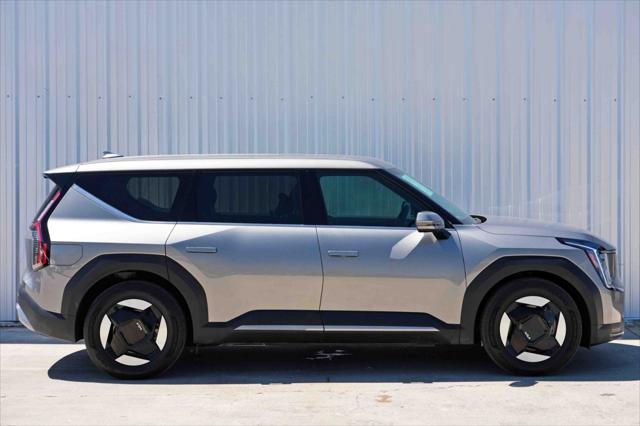 2024 Kia EV9 Light Long Range