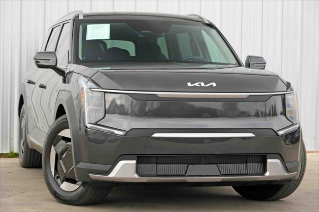2024 Kia EV9 Wind