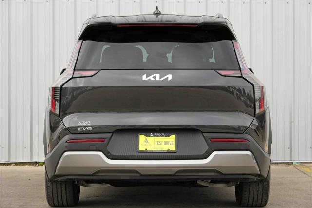 2024 Kia EV9 Wind