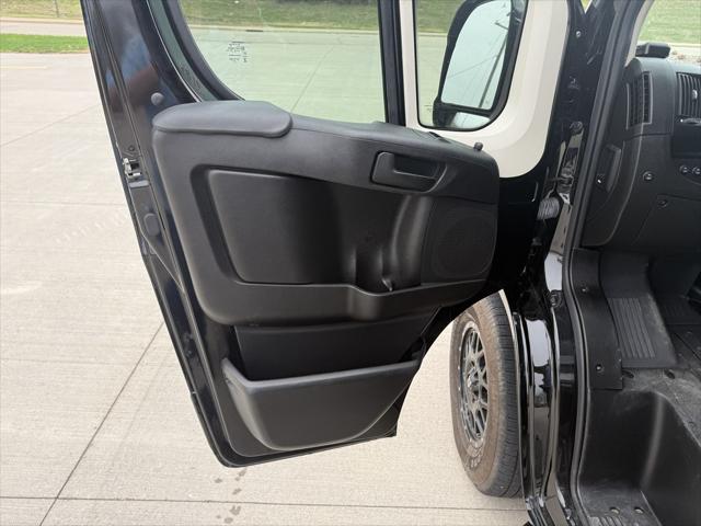 2021 Ram ProMaster 2500 Window Van High Roof 159" WB