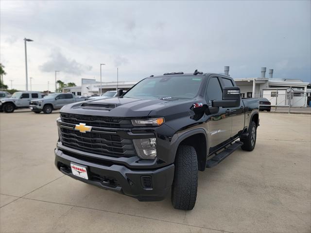 2024 Chevrolet Silverado 2500HD 4WD Crew Cab Standard Bed Custom