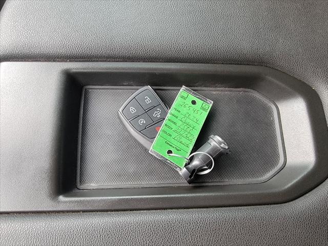 2024 Chevrolet Silverado 2500HD 4WD Crew Cab Standard Bed Custom