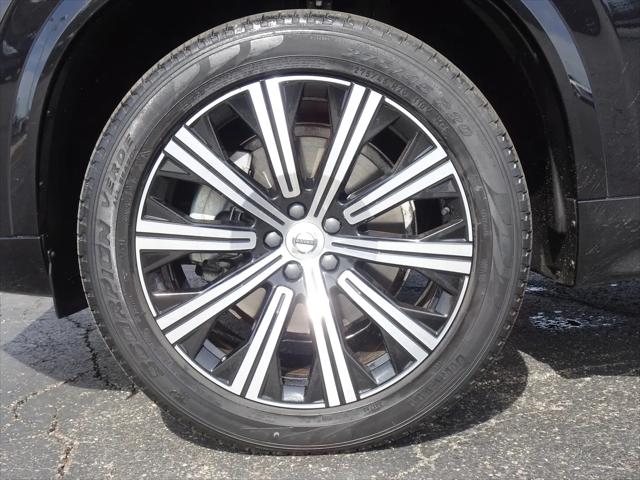 2022 Volvo XC90 T6 Inscription 6 Passenger
