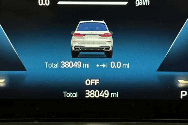 2023 BMW X7 xDrive40i