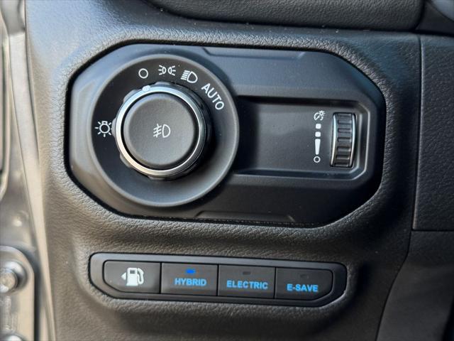 2023 Jeep Wrangler 4xe Sahara 4x4