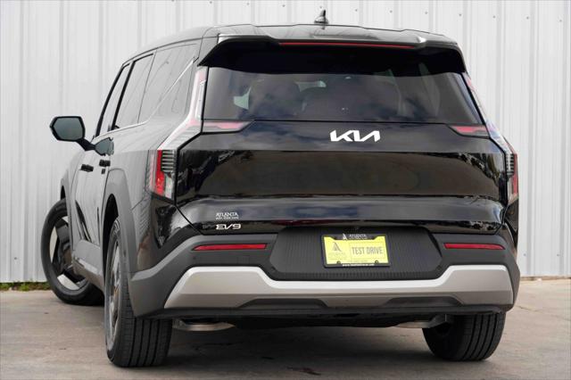 2024 Kia EV9 Light Long Range