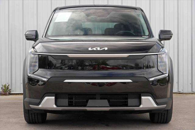 2024 Kia EV9 Light Long Range