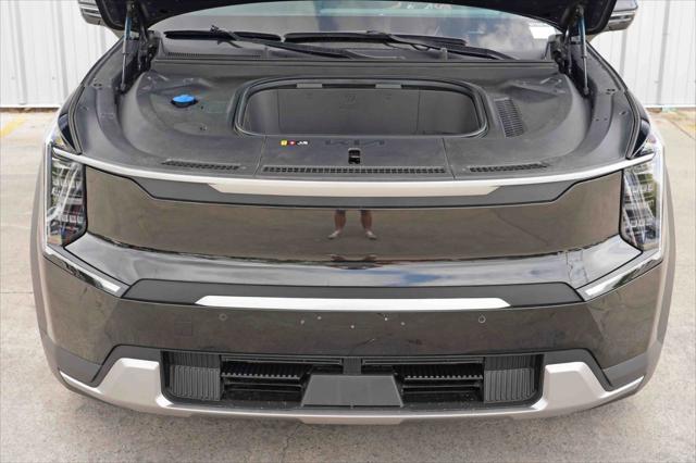 2024 Kia EV9 Light Long Range