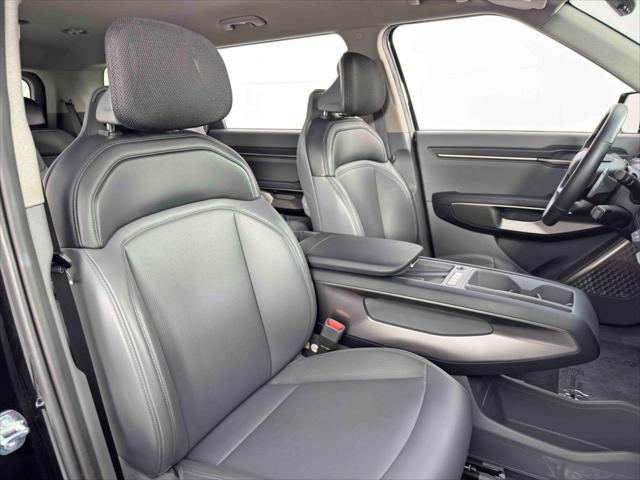 2024 Kia EV9 Light Long Range