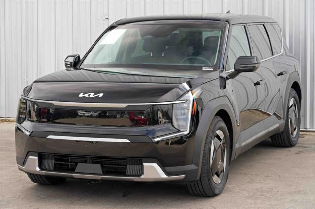 2024 Kia EV9 Light Long Range