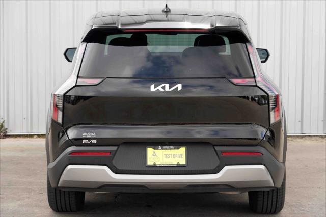 2024 Kia EV9 Light Long Range