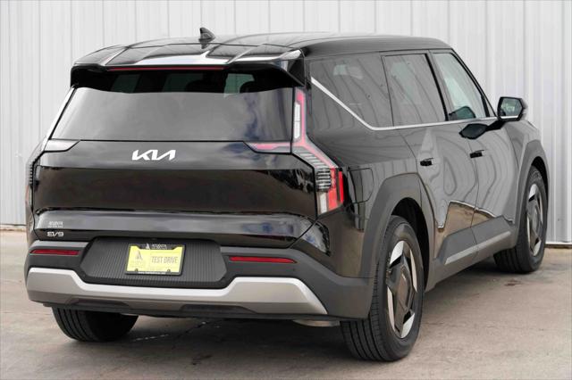 2024 Kia EV9 Light Long Range