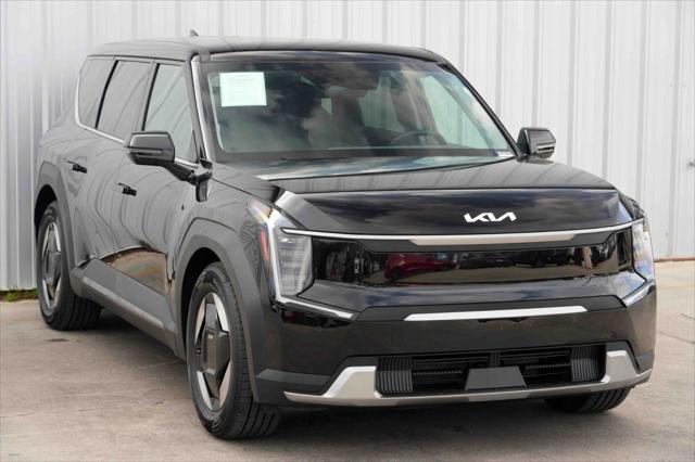 2024 Kia EV9 Light Long Range