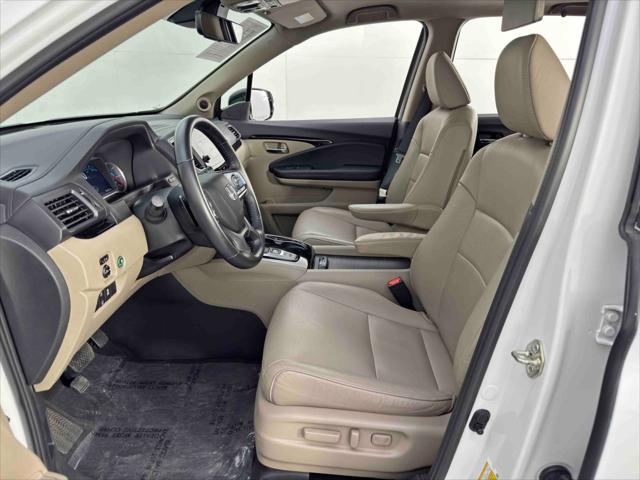 2020 Honda Pilot AWD Touring 7 Passenger