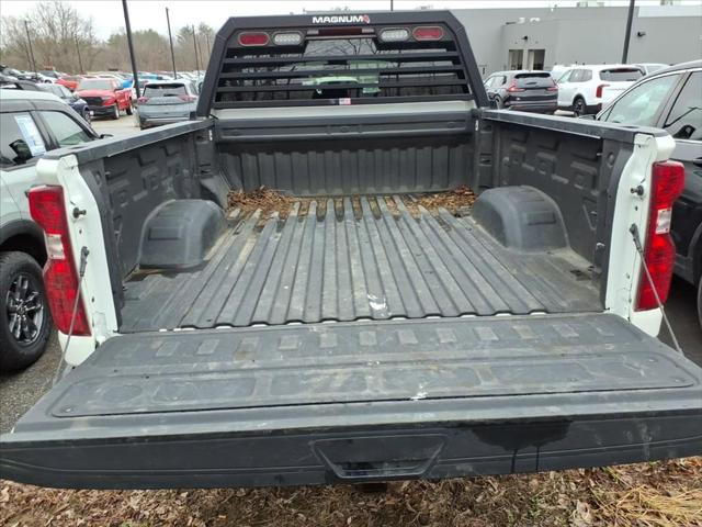 2024 Chevrolet Silverado 2500HD 4WD Crew Cab Standard Bed Custom