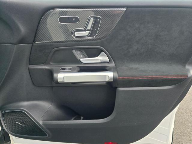 2023 Mercedes-Benz GLB 4MATIC