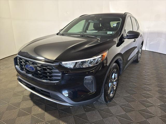 2025 Ford Escape ST-Line 2025 Ford Escape ST-Line