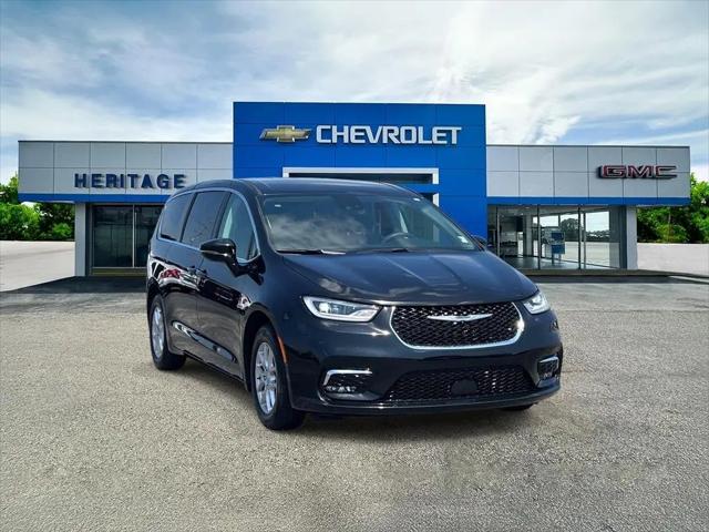 2024 Chrysler Pacifica Touring L for sale in Lawrenceburg, TN