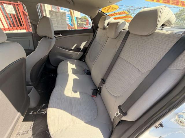 2016 Hyundai Accent SE