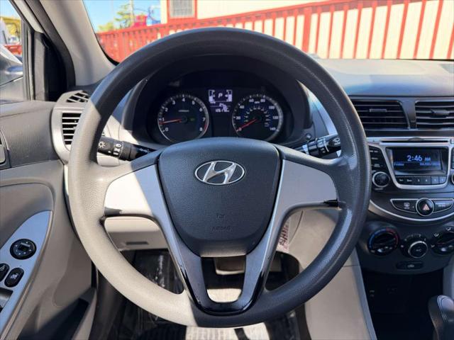 2016 Hyundai Accent SE