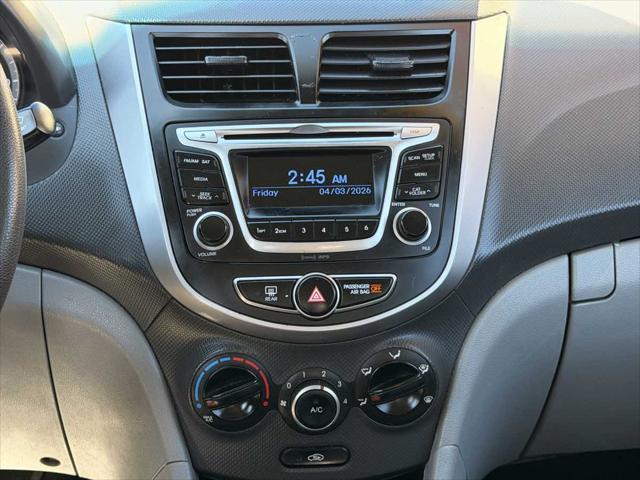 2016 Hyundai Accent SE