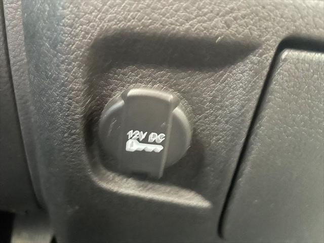 2019 Ram 1500 Classic Express Quad Cab 4x4 6'4" Box