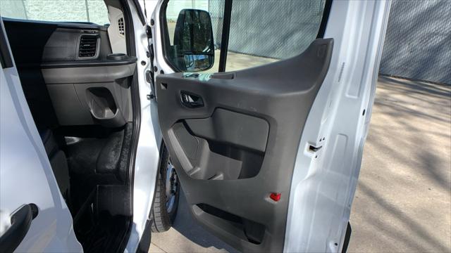 2023 Ford Transit Cargo Van Base