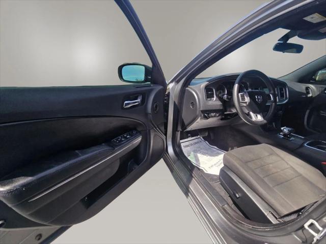 2012 Dodge Charger SE