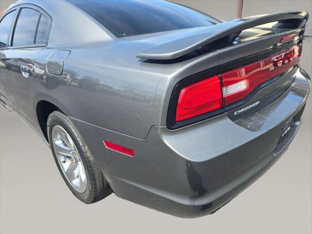 2012 Dodge Charger SE