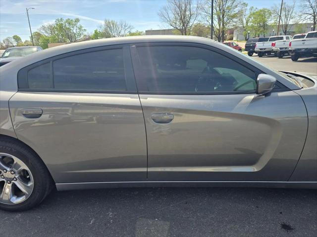 2012 Dodge Charger SE