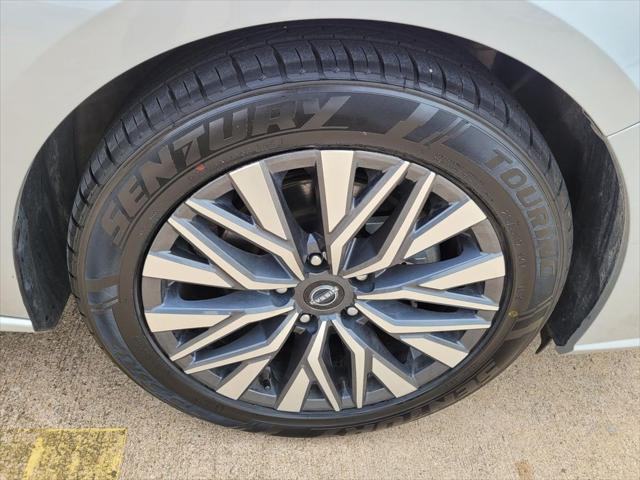 2024 Nissan Altima SV FWD