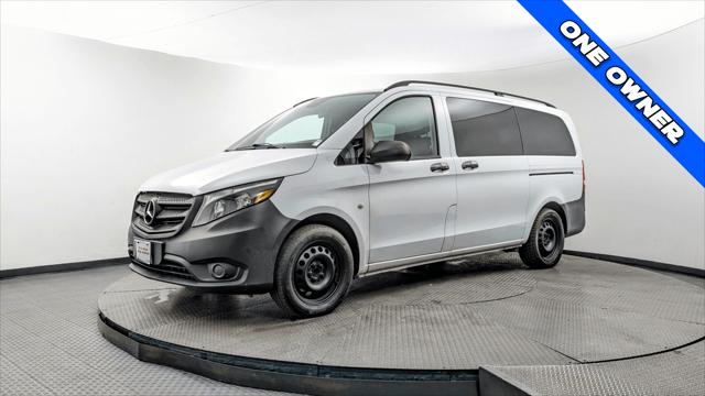 2016 Mercedes-Benz Metris Passenger Van MINIVAN