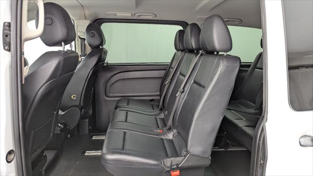 2016 Mercedes-Benz Metris Passenger Van MINIVAN