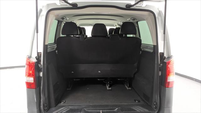 2016 Mercedes-Benz Metris Passenger Van MINIVAN