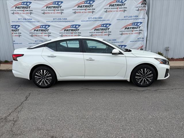 2023 Nissan Altima SV Intelligent AWD