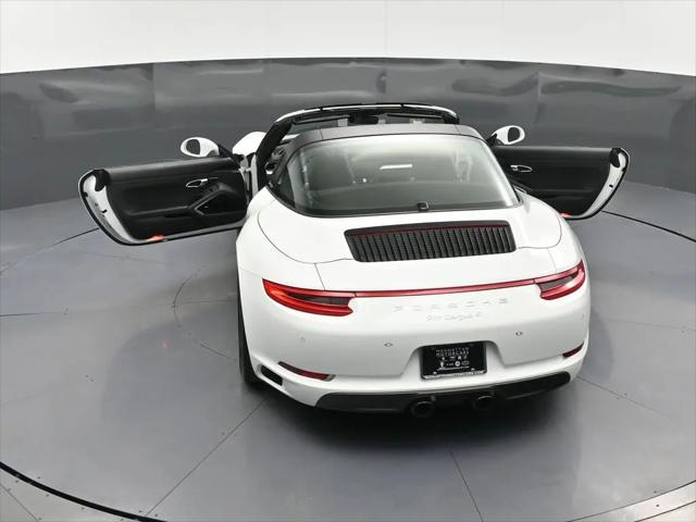 2019 Porsche 911 Targa 4