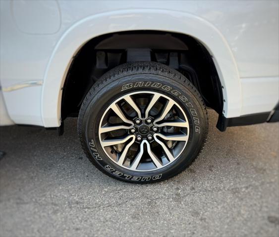 2025 Ram 1500 Limited Longhorn Crew Cab 4x4 5'7" Box