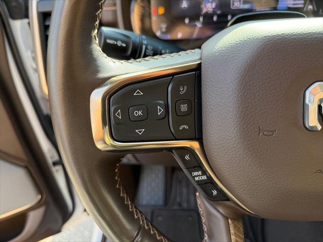 2025 Ram 1500 Limited Longhorn Crew Cab 4x4 5'7" Box