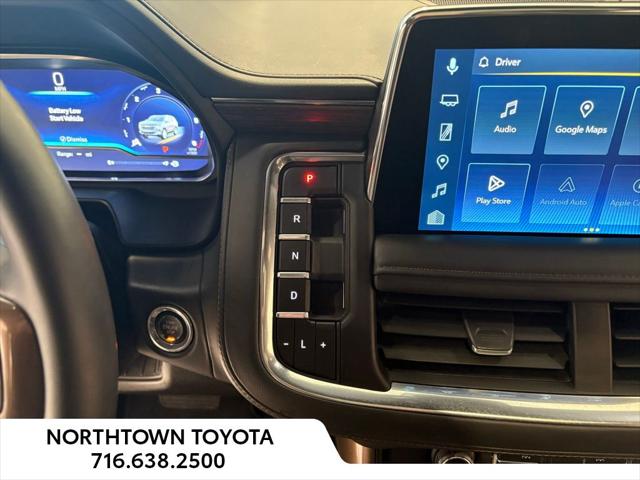 2023 Chevrolet Suburban 4WD High Country