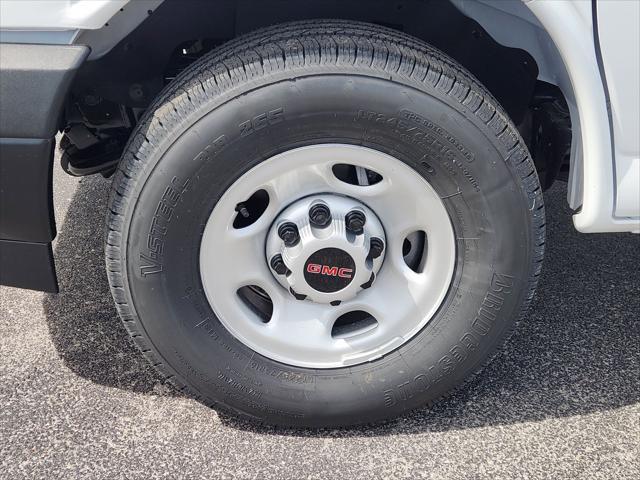2026 GMC Savana Cargo 2500 Regular Wheelbase, Work Van, RWD
