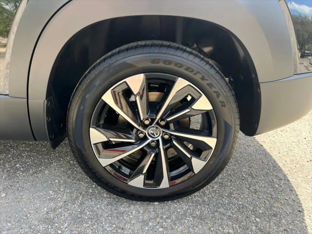 2026 Mazda CX-50 Hybrid Premium Plus