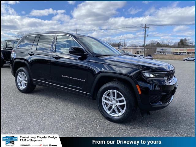 2023 Jeep Grand Cherokee Laredo X 4x4 for sale in Raynham, MA