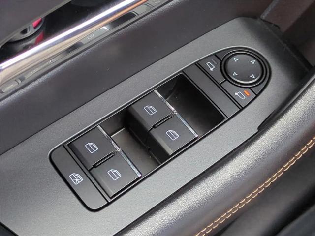 2025 Mazda X-90 Preferred Package